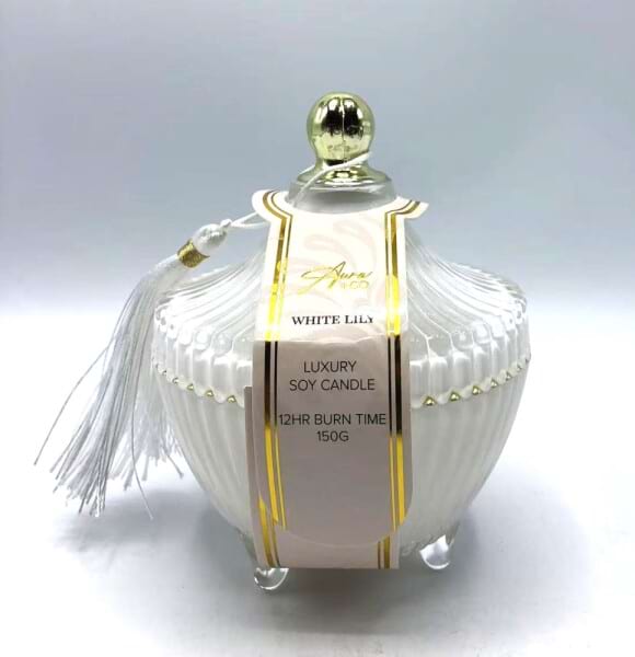 Le Muse White Lily Luxury Candle