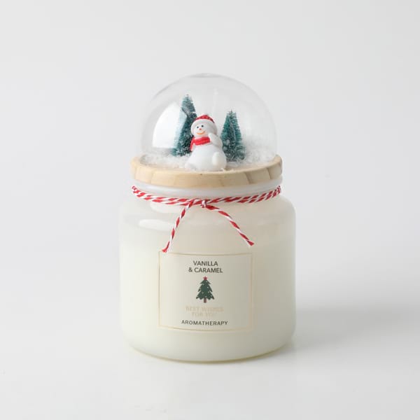 Aura & Co. Snow globe Christmas candle